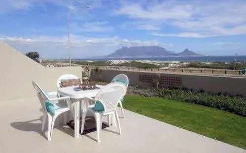 Blouberg Beachfront Accommodation Bloubergstrand