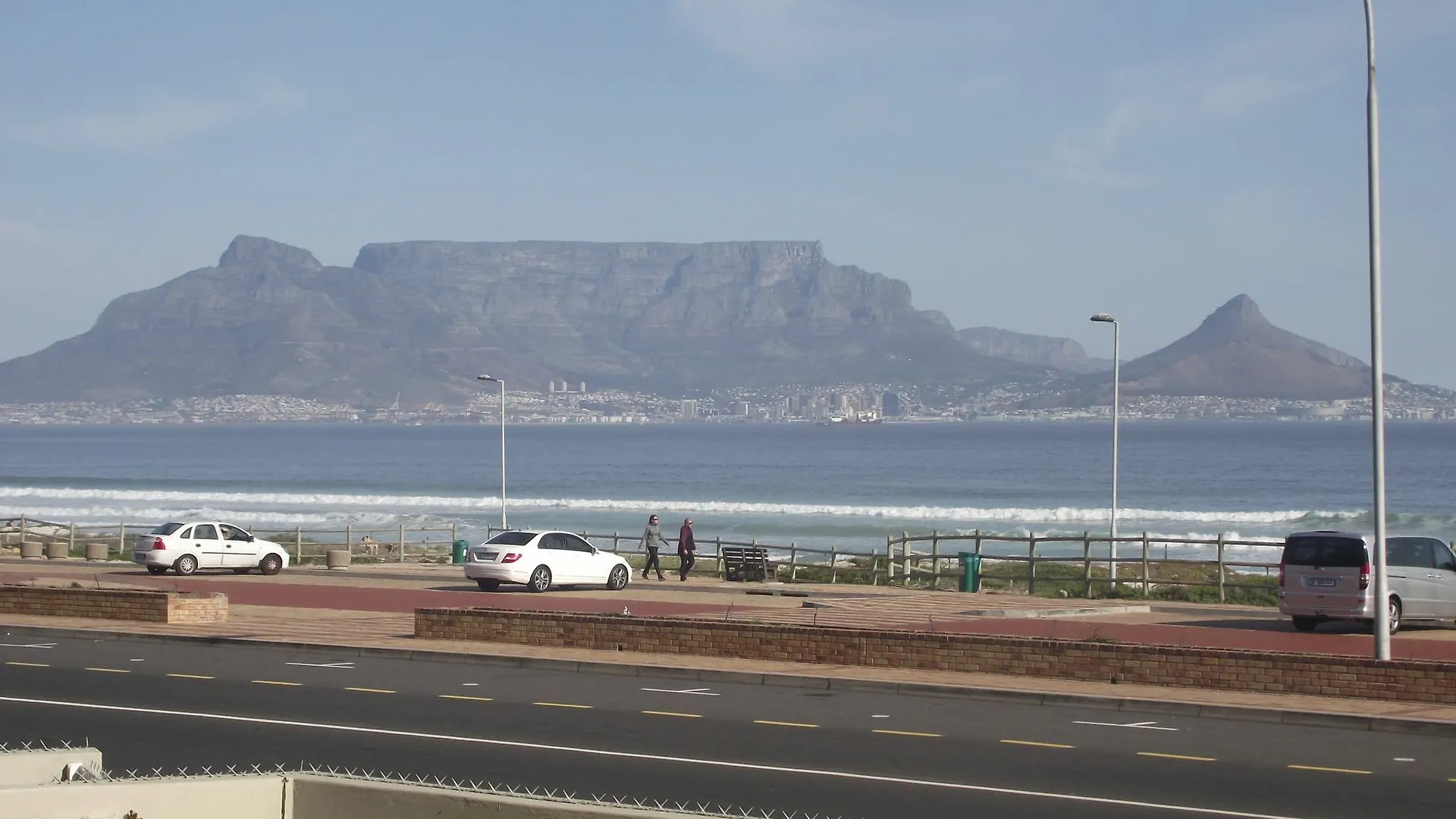 Blouberg Beachfront Accommodation contacts